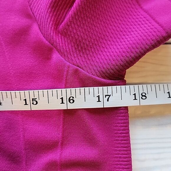 Champion Gear compression athletic t-shirt in fuscia pink Women's Size L - Picture 11 of 12
